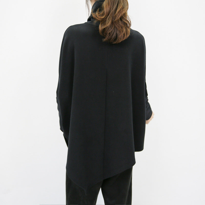Pull oversize à col roulé asymétrique