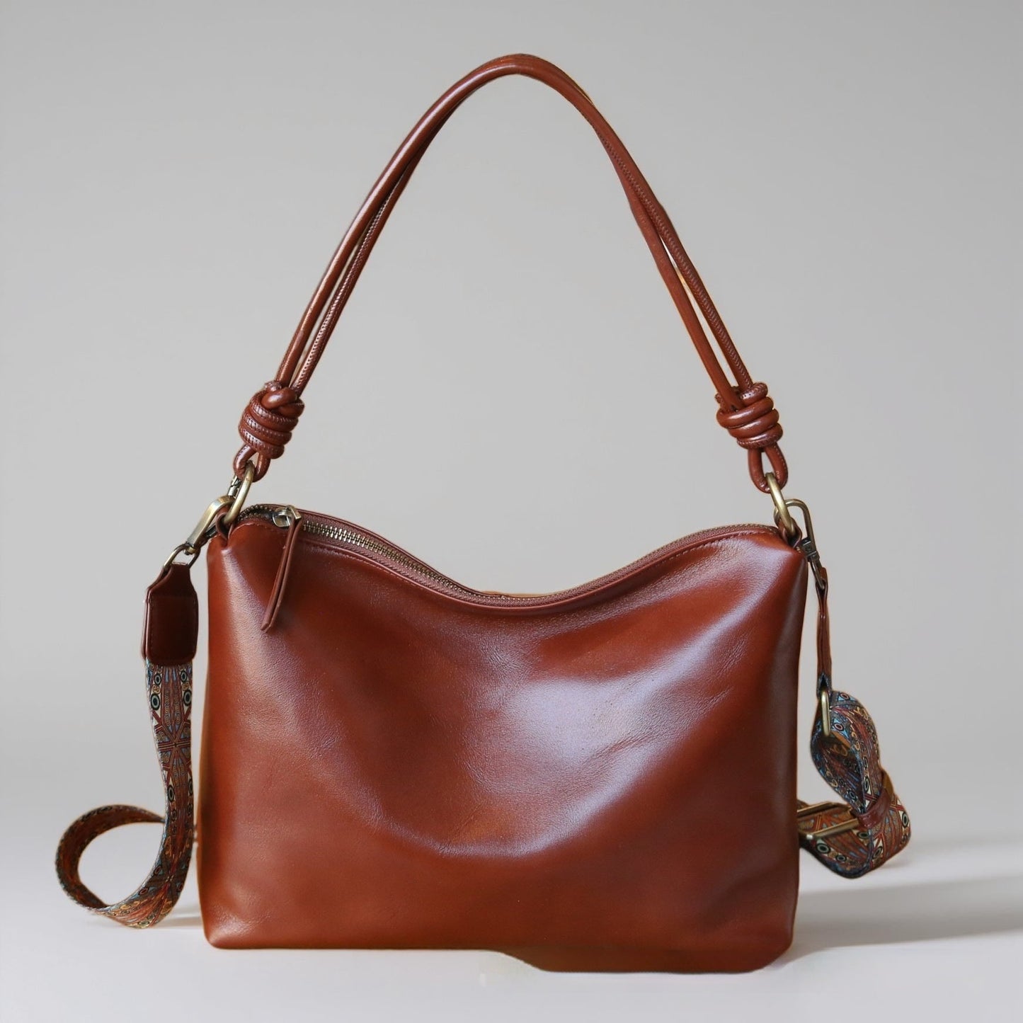 Sac Hobo Effet Laqué Brillant Souple