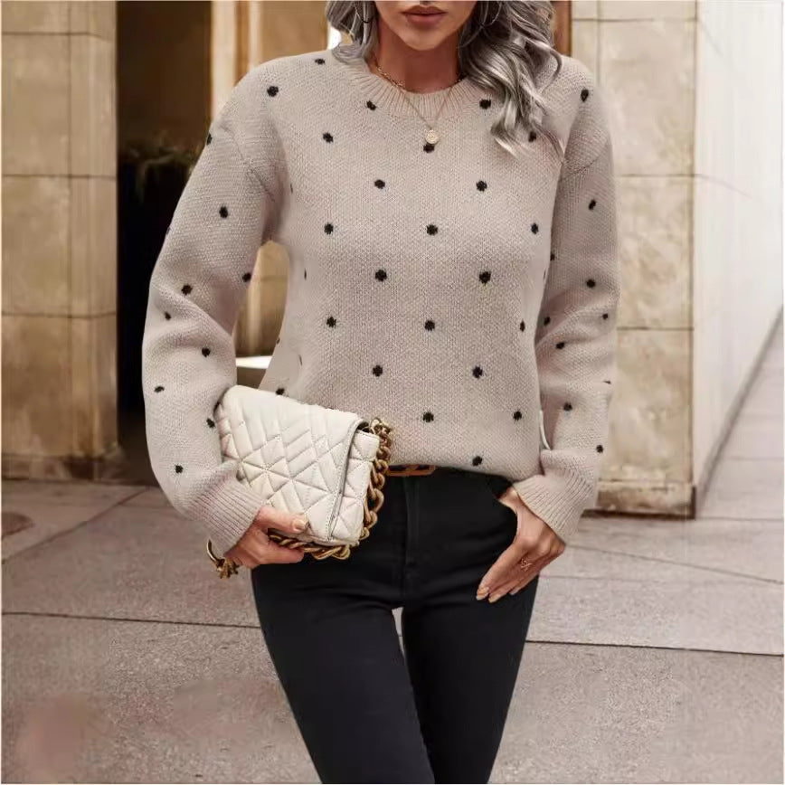 Pull en maille à pois – Touche féminine