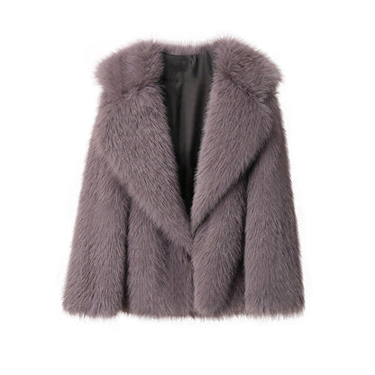 Veste courte en fausse fourrure – Douceur cocoon et élégance
