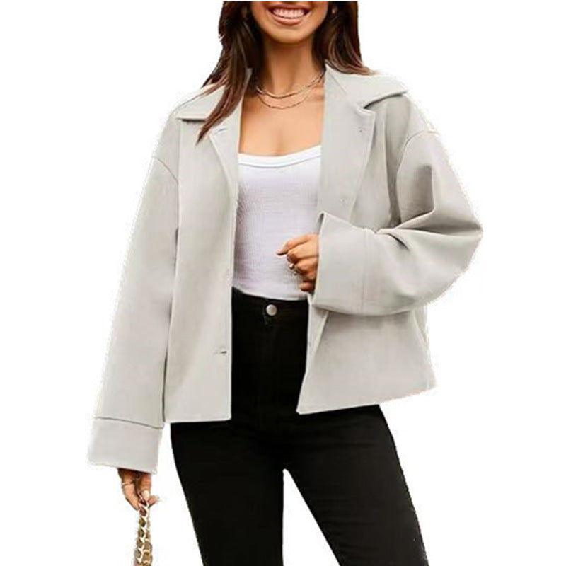Veste trench courte – Esprit chic et urbain