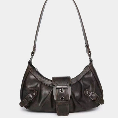 Sac baguette rétro – Boucle statement et allure vintage