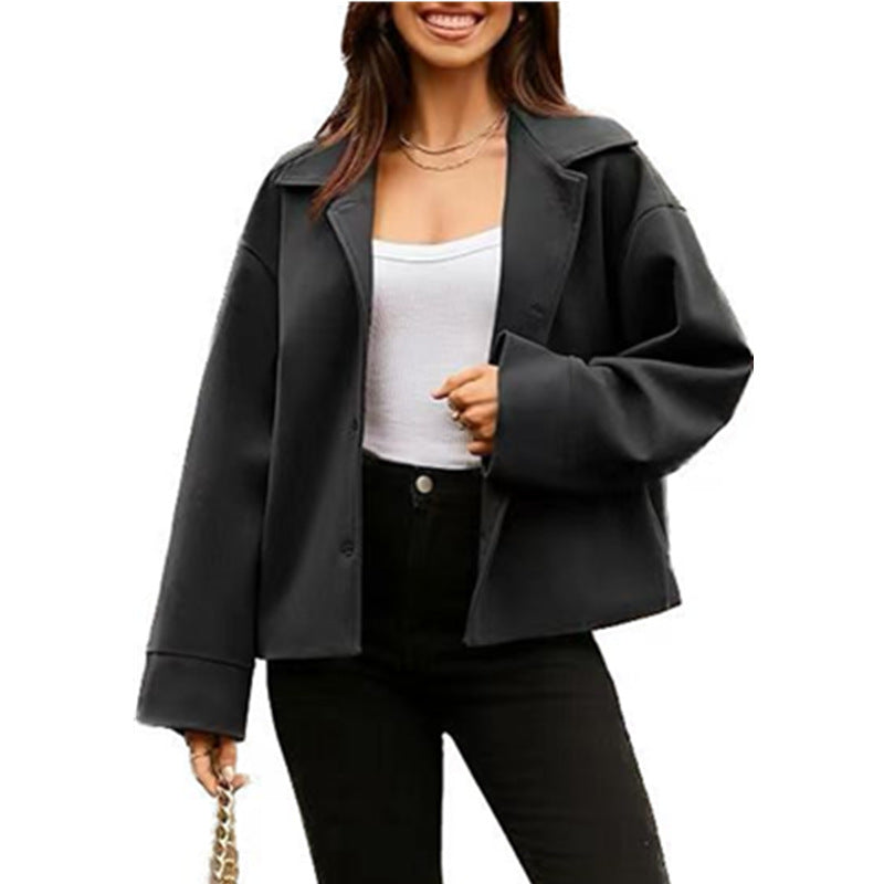 Veste trench courte – Esprit chic et urbain